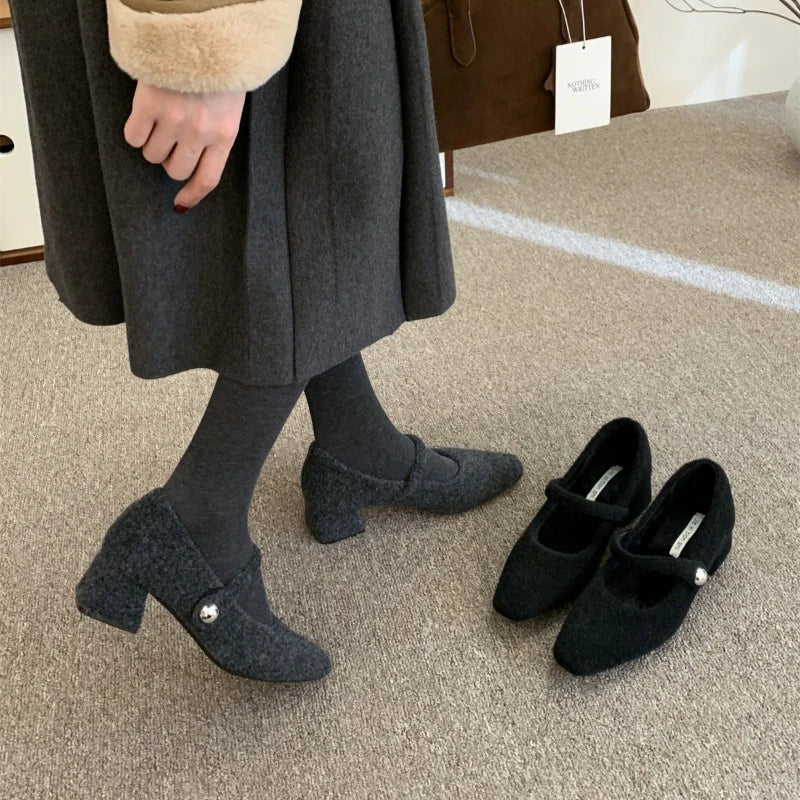 Womens's Square Heels